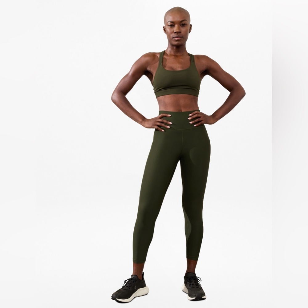 NWT Athleta Interval Stash 7/8 Aspen Olive Tight Size 1X